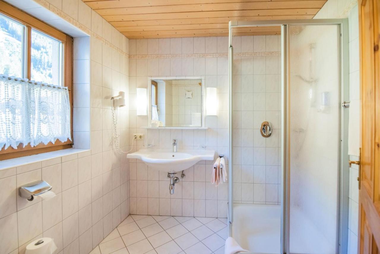 Hotel Winklerhof Holzgau Dış mekan fotoğraf