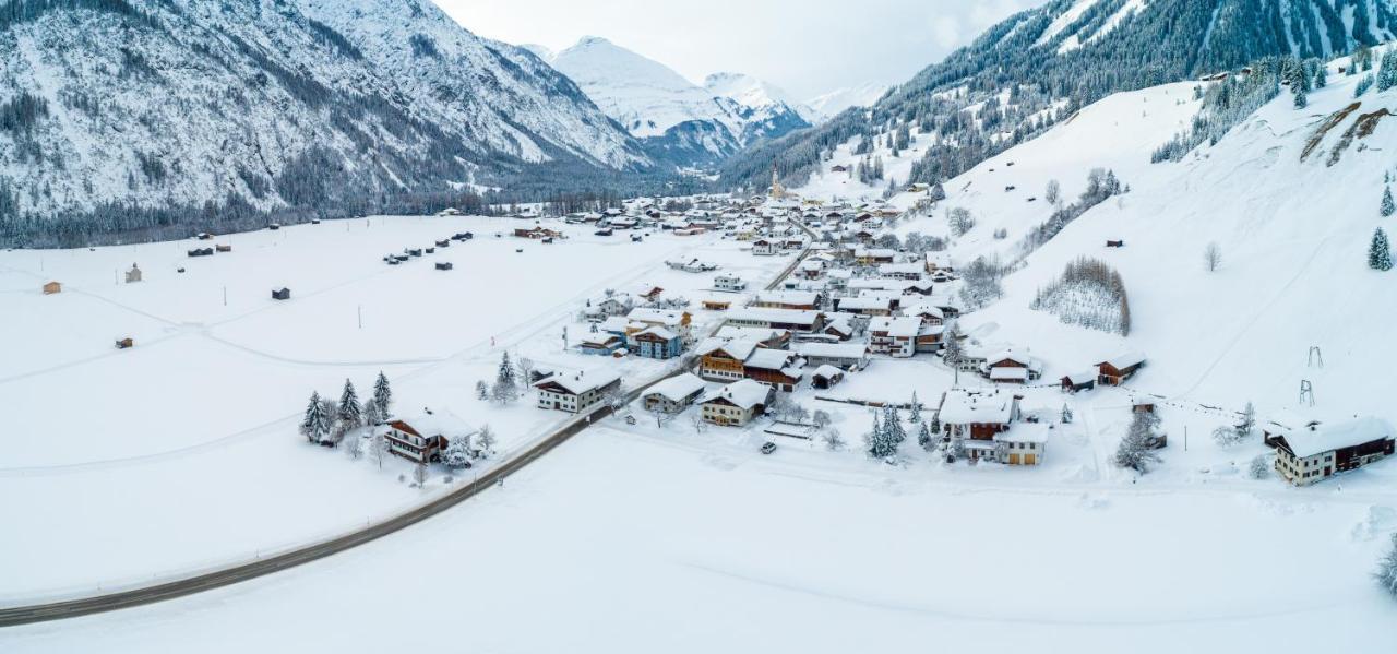 Hotel Winklerhof Holzgau Dış mekan fotoğraf